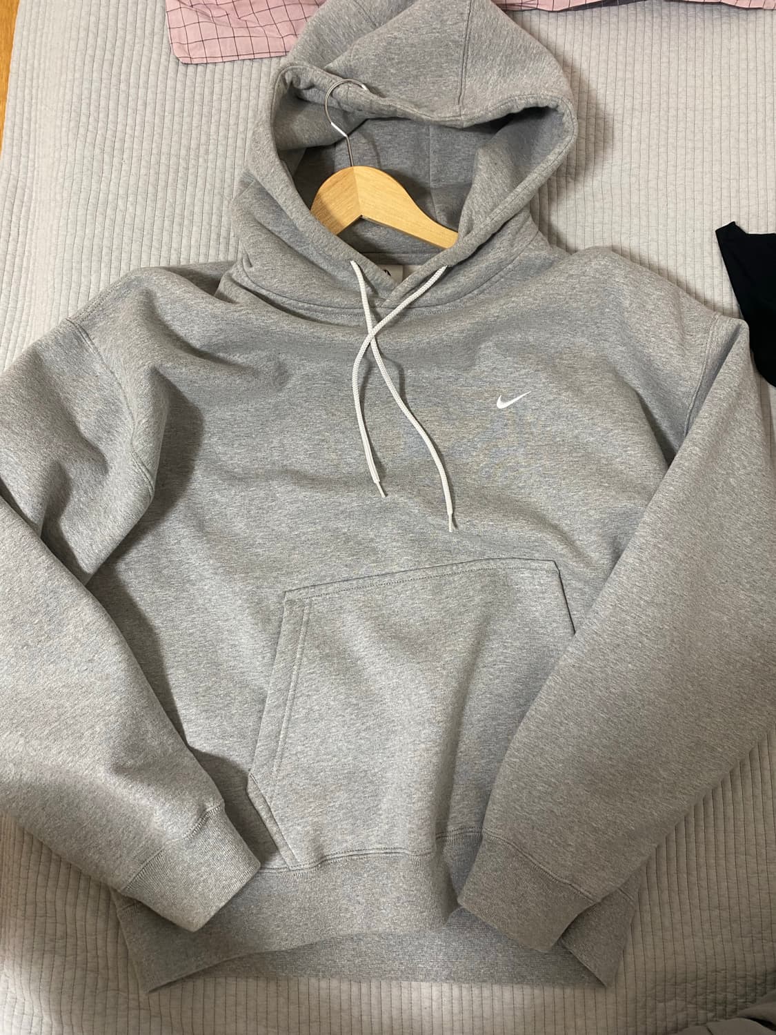 나이키 후드티 팔아요~! 상품이미지1