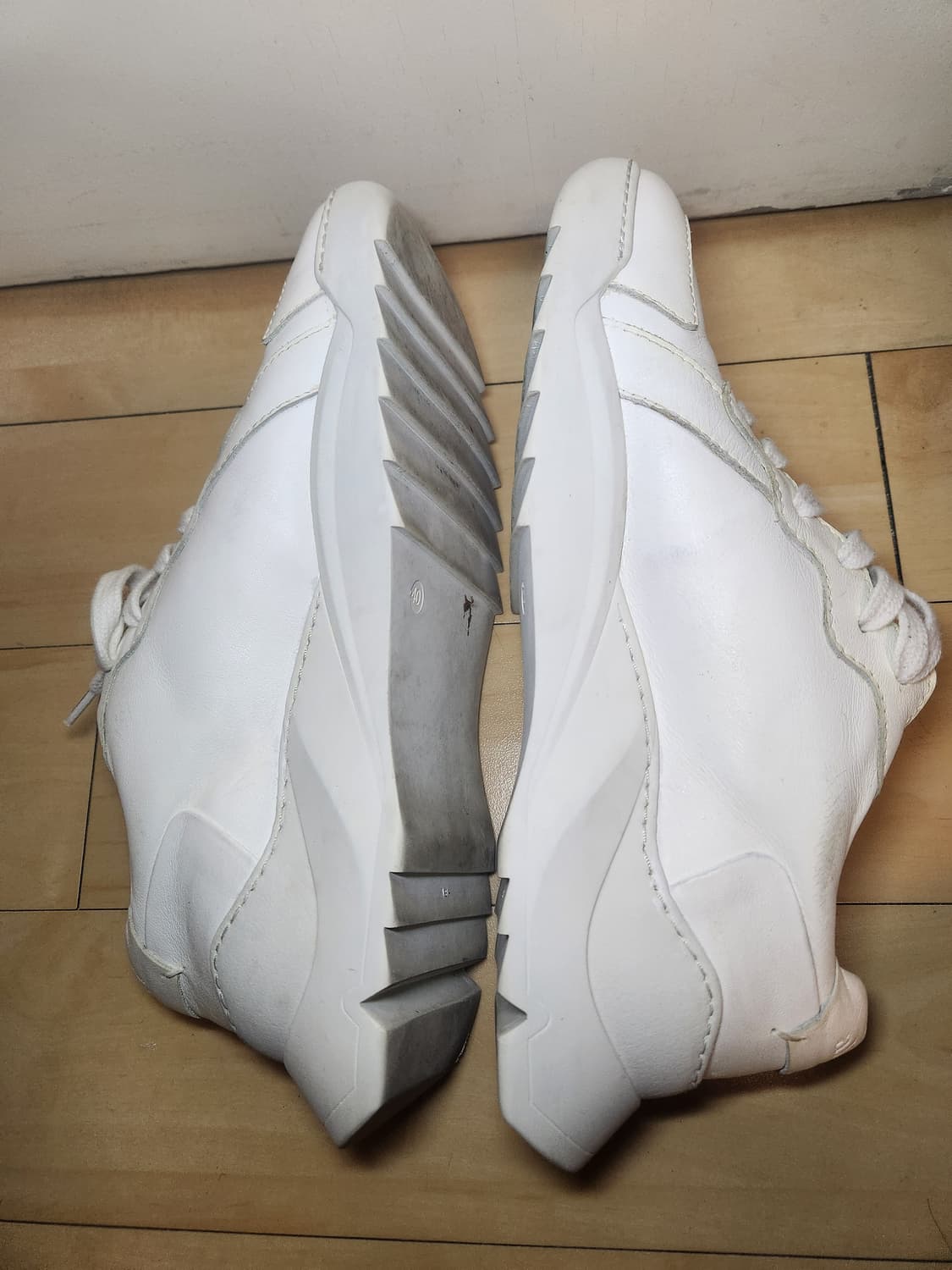 (eu40)알레그리 화이트 스니커즈 상품이미지4