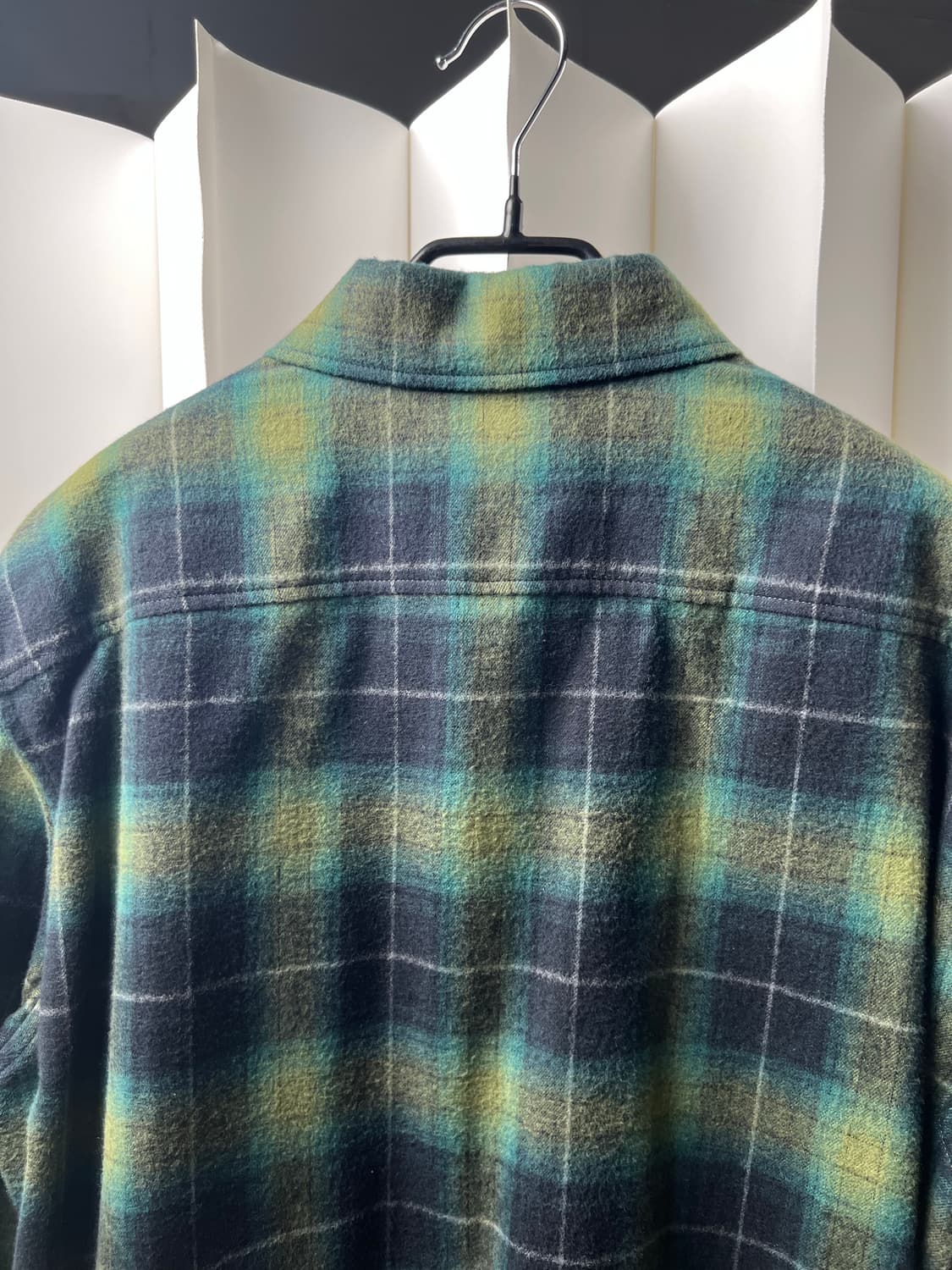 생로랑 셔츠 블랙/그린 XL (작게 나옴) 상품이미지9