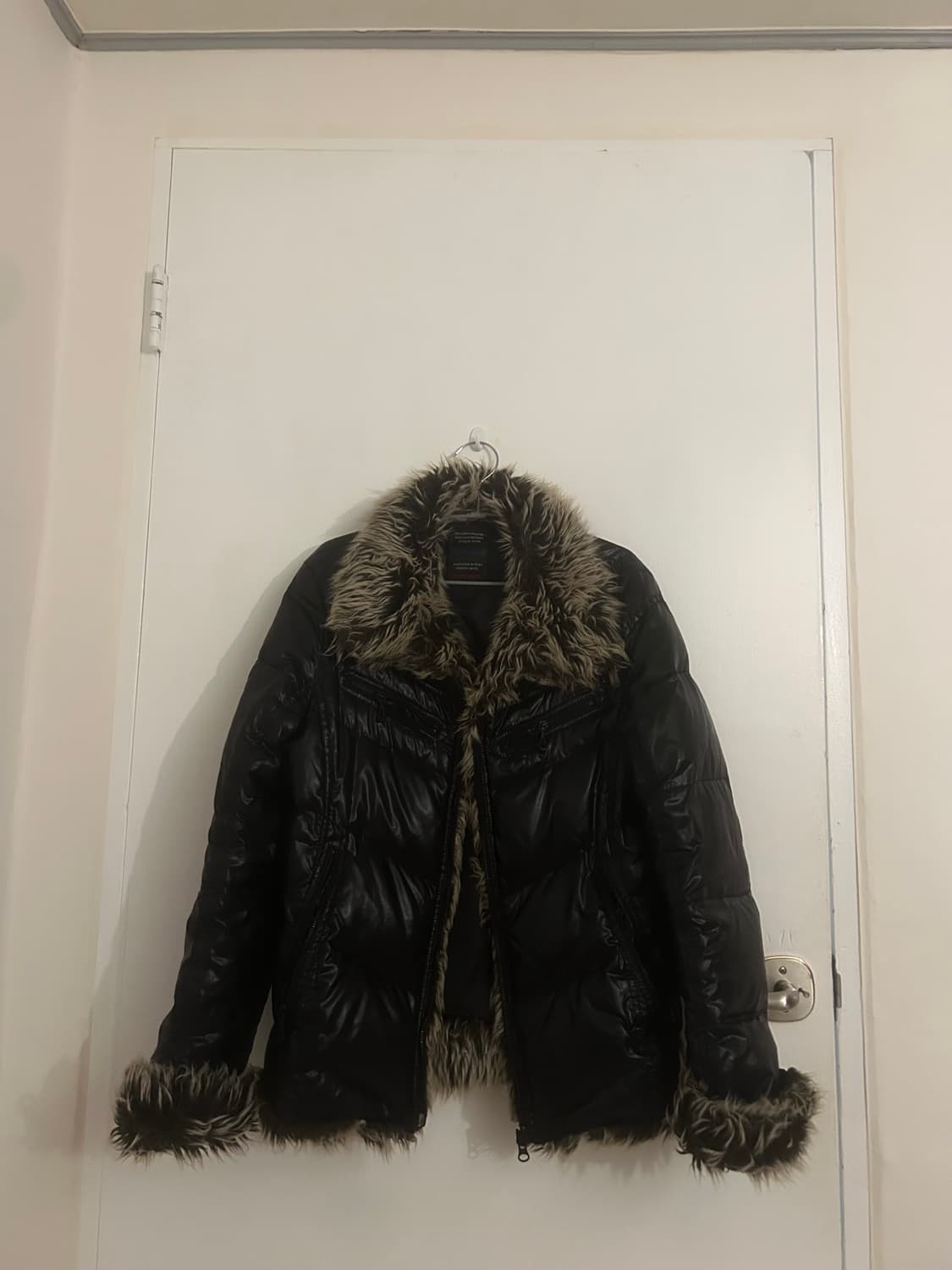 일본 빈티지 펑크 퍼 유광 숏 패딩 상품이미지3