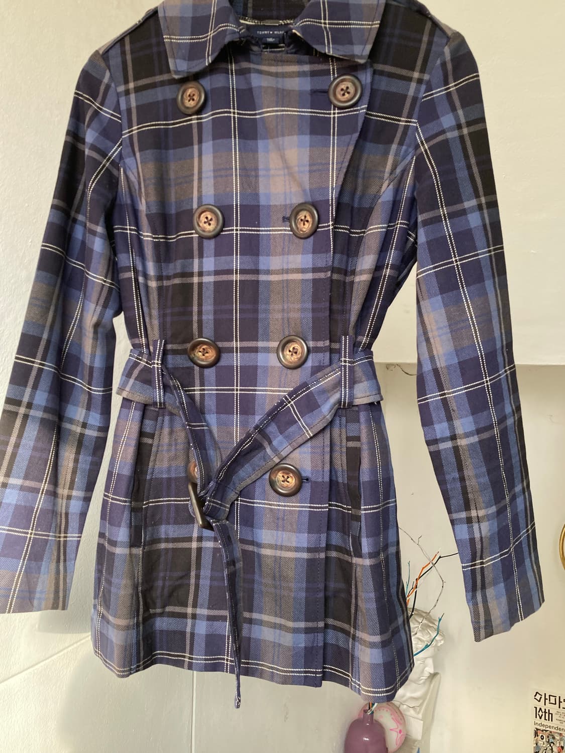 타미힐피거 체크 왕버튼 미디 자켓 상품이미지3