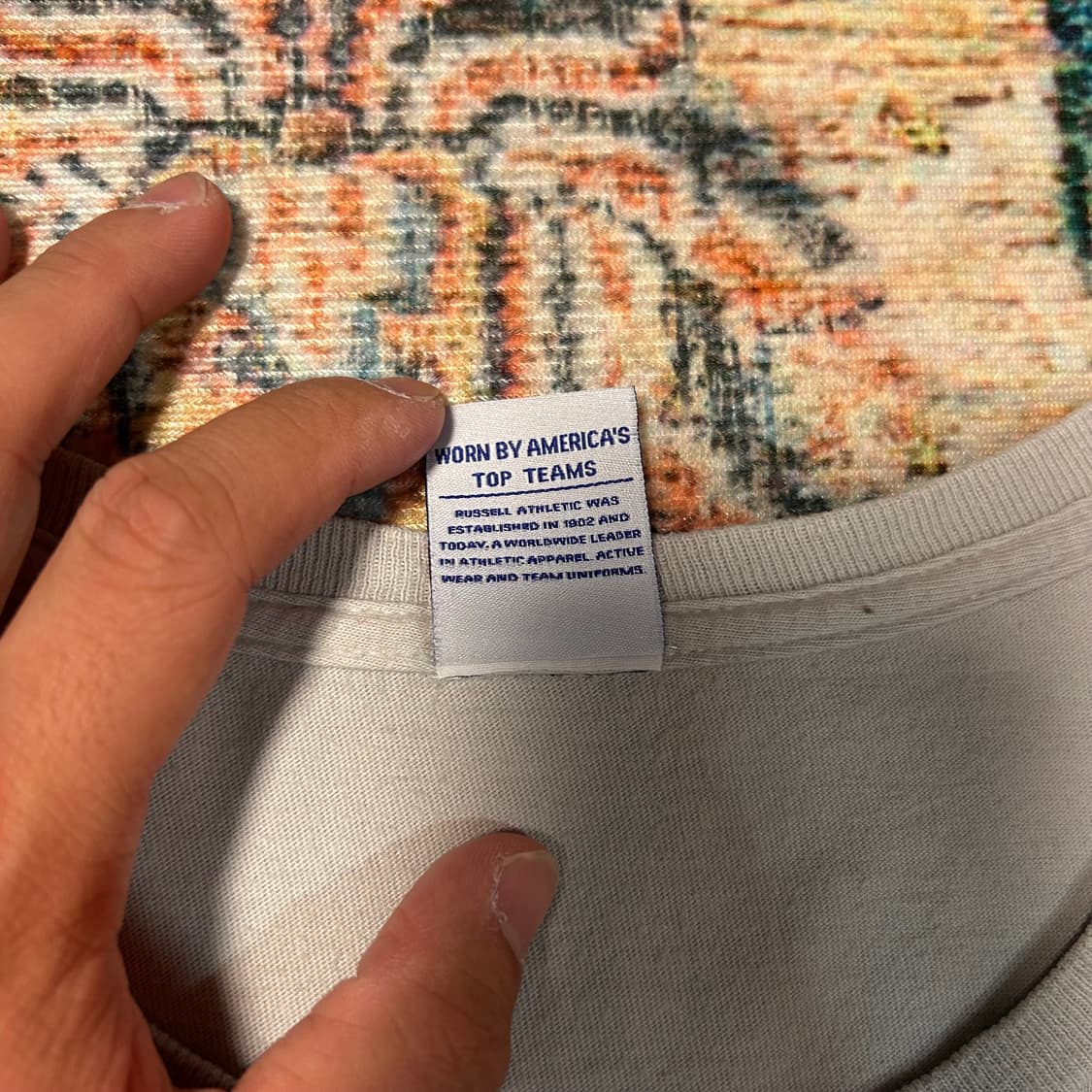 [L] 러셀 프린팅 롱슬리브 상품이미지4