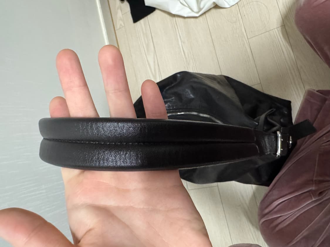 르메르 벨티드 호보백 다크 초콜릿 상품이미지8