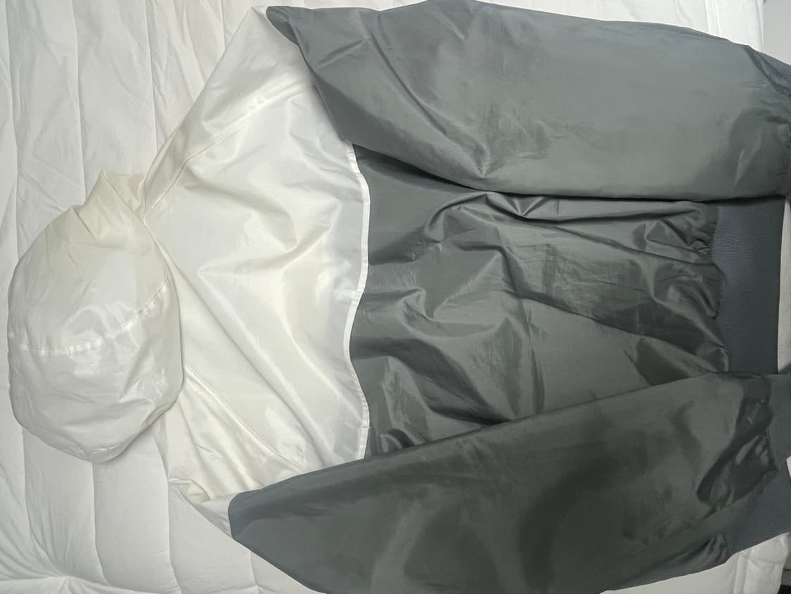 나이키 바람막이 카키(95사이즈) 상품이미지2