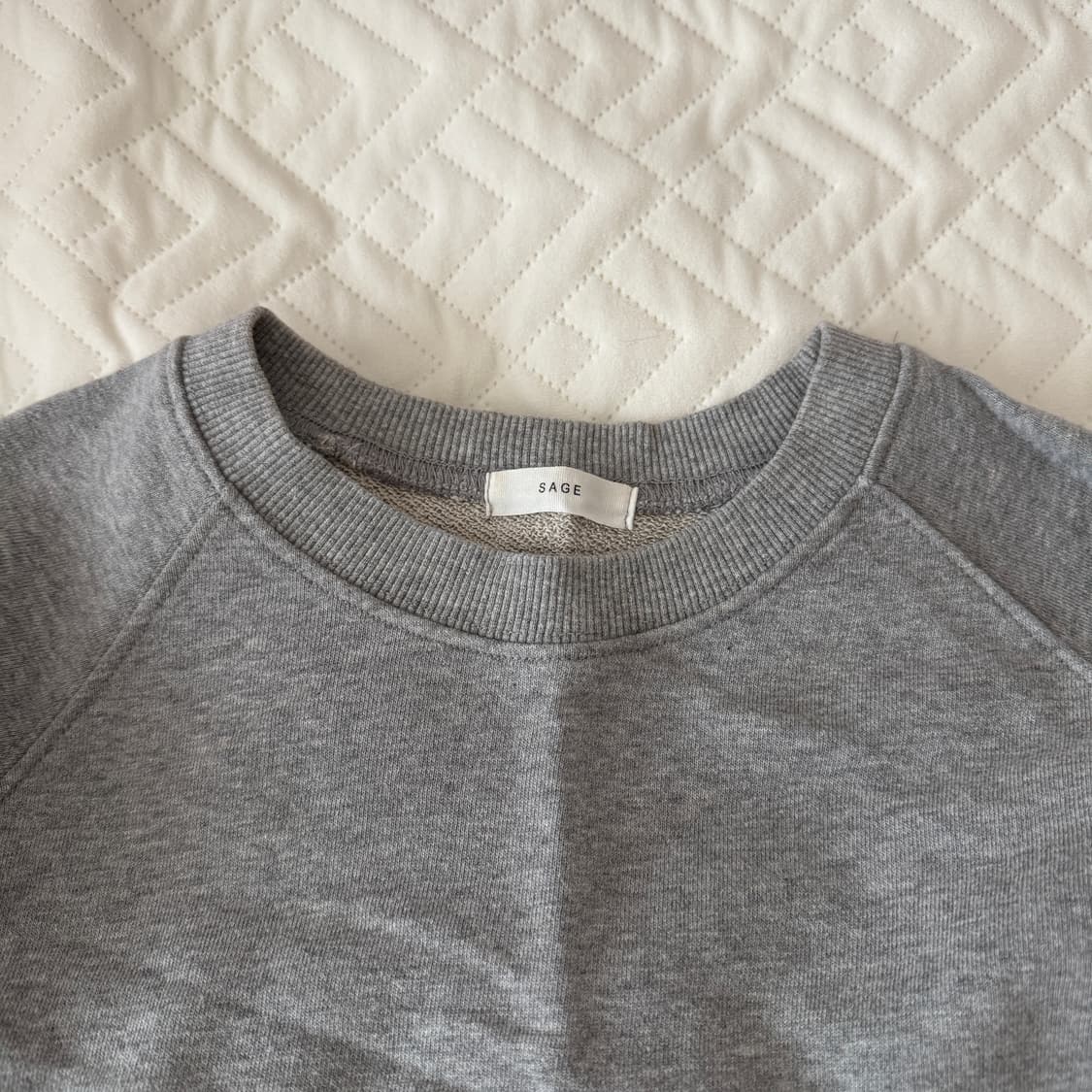 F 그레이 맨투맨 상품이미지2