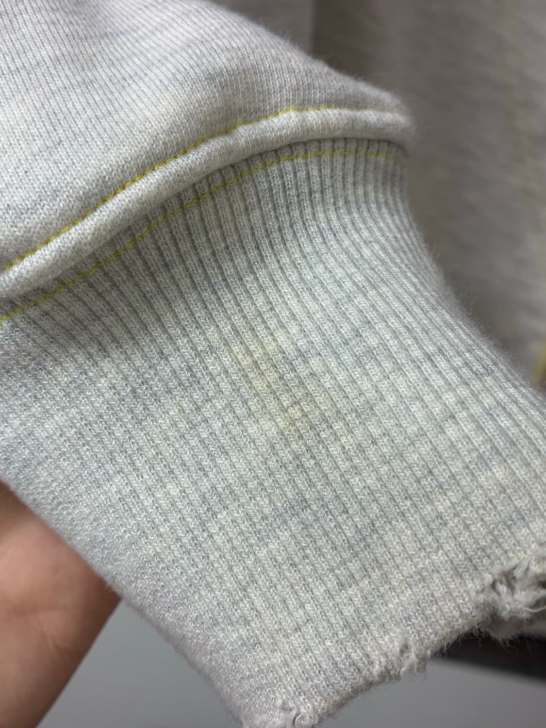 더뮤지엄비지터 후드 집업 화이트 상품이미지6