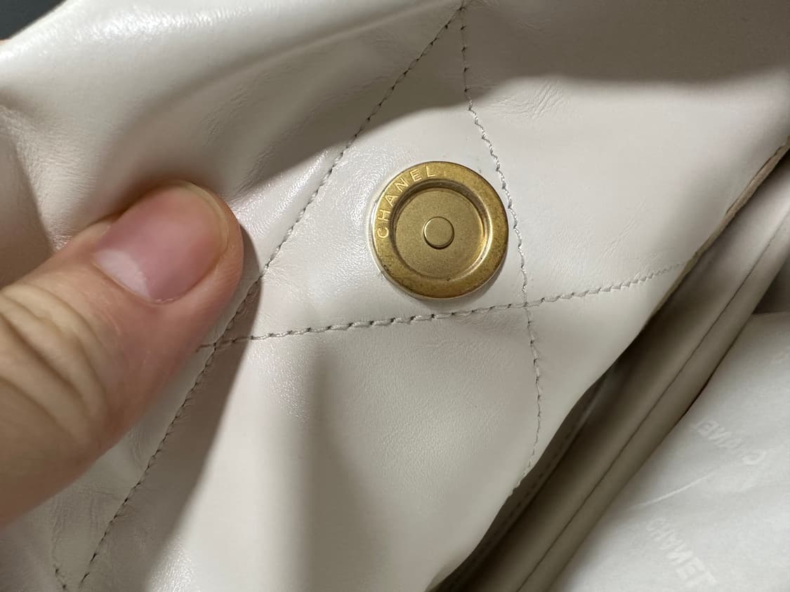 샤넬 AS4486 화이트 상품이미지6