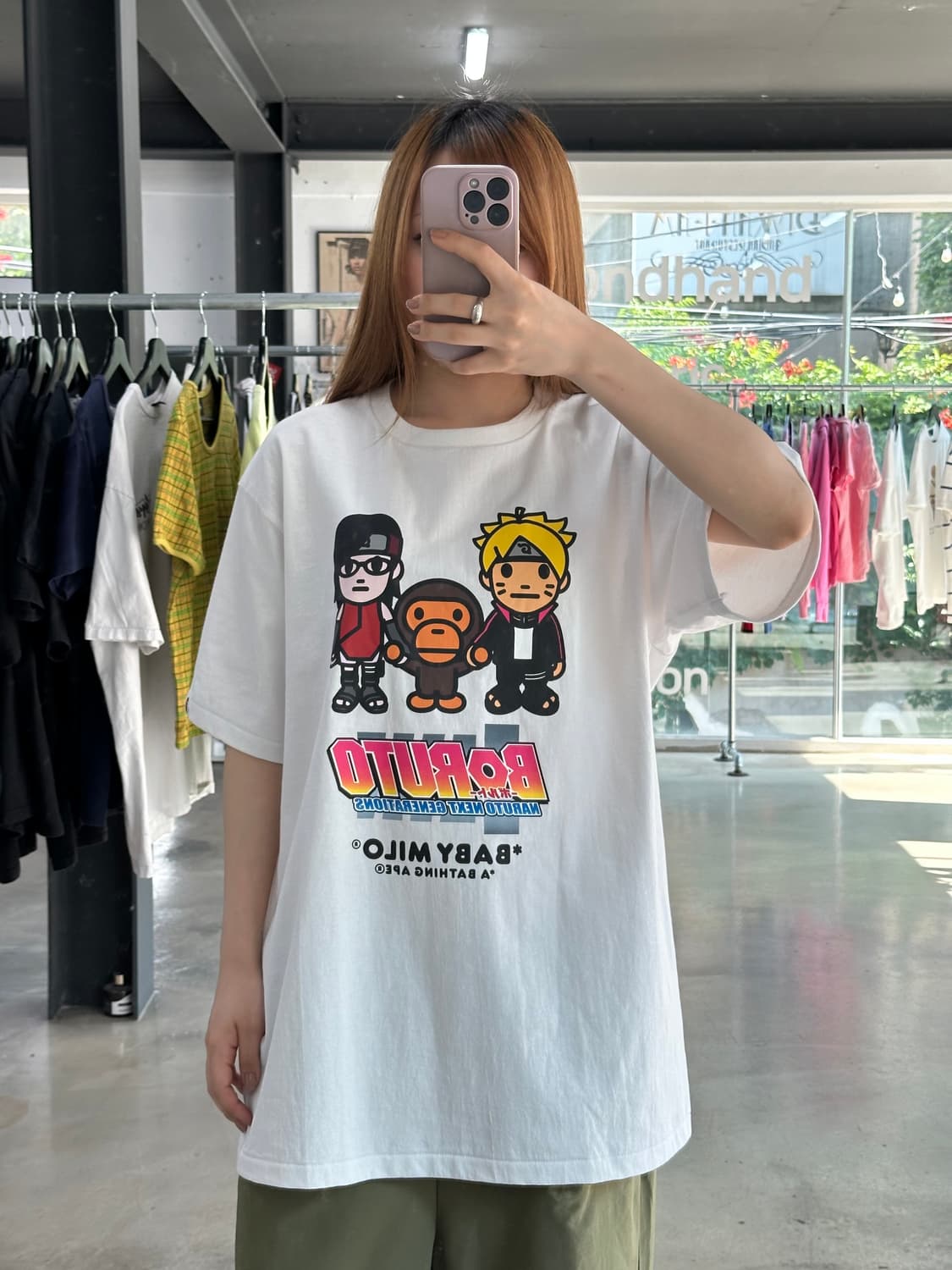 베이프 X 나루토 마일로 보루토 반팔티 화이트 상품이미지1