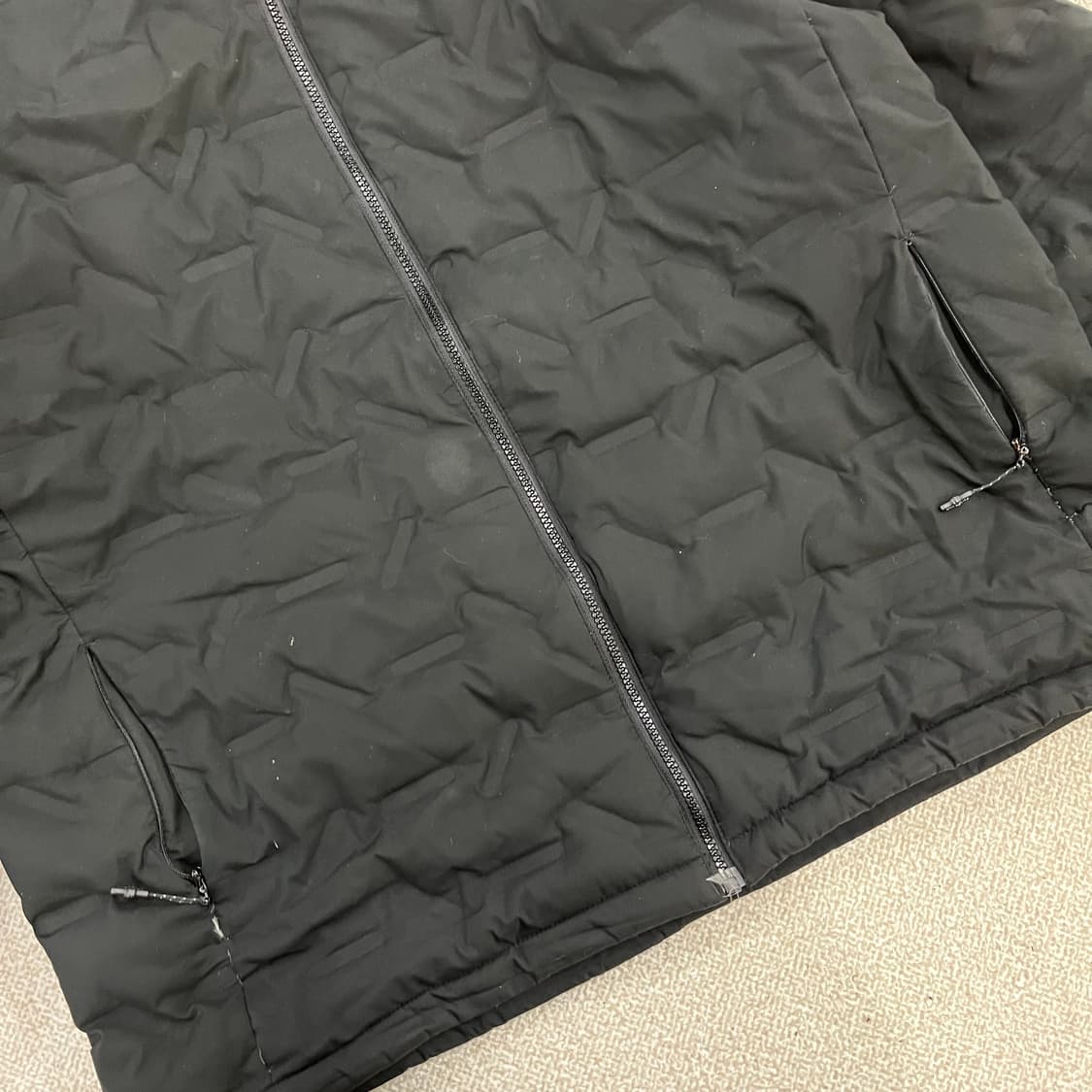 [120] 블랙야크 구스다운 경량 퀄팅 패딩 자켓 (지퍼고장) 0105M 상품이미지4