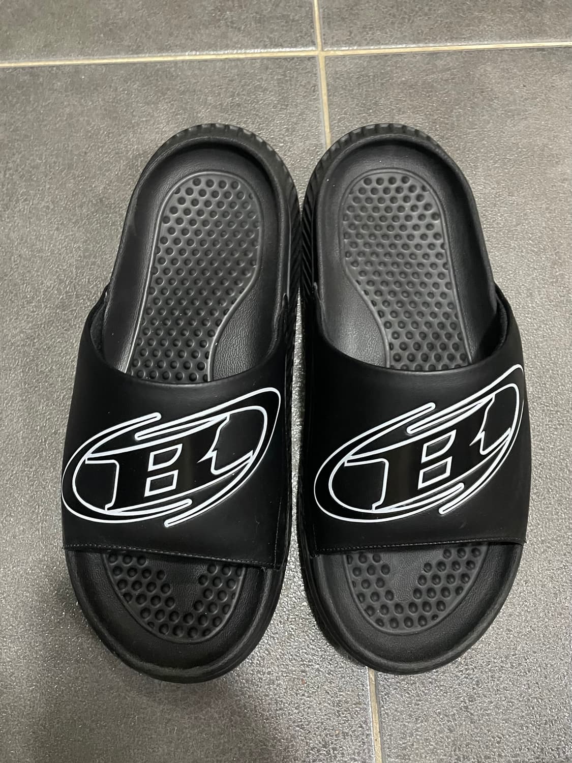 [250]본투윈 슬리퍼 상품이미지1