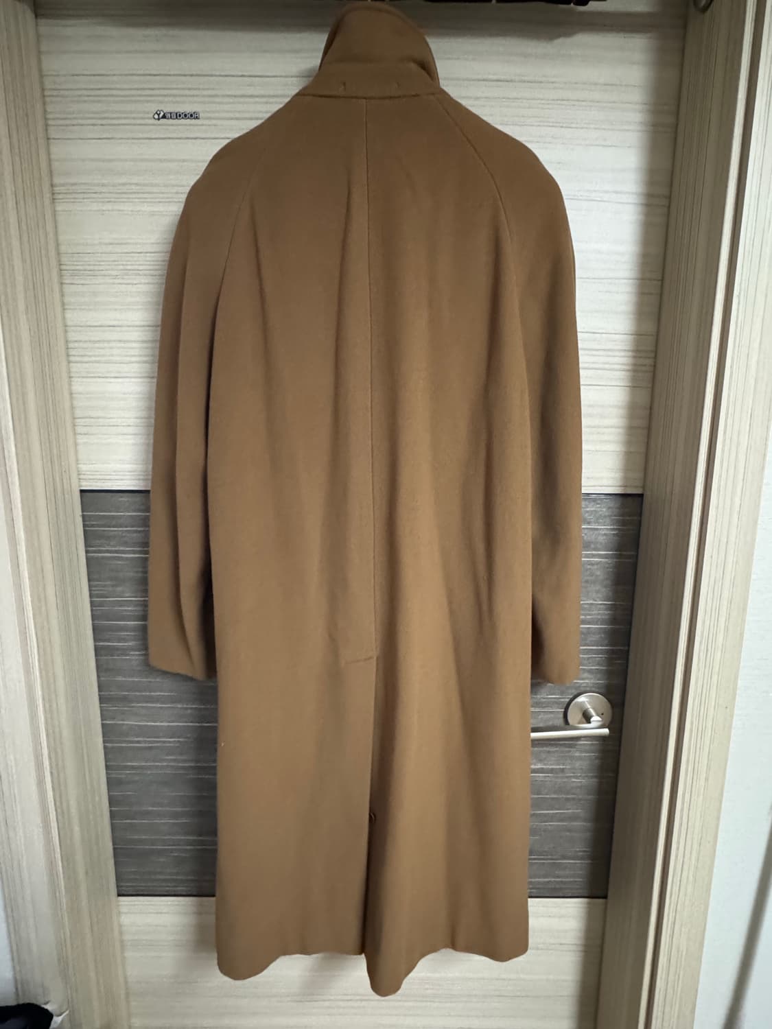 발렌티노 울캐시미어 벨티드 발마칸 코트 상품이미지3