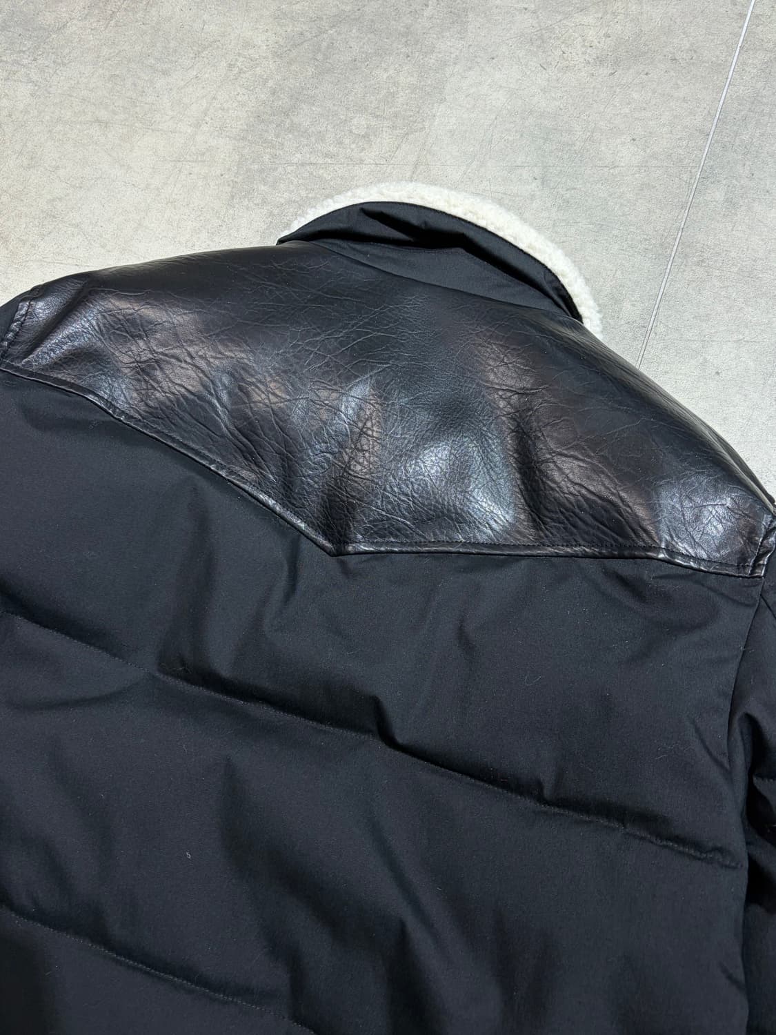 리바이스 쉐르파 레더 가죽 패딩 자켓 상품이미지8