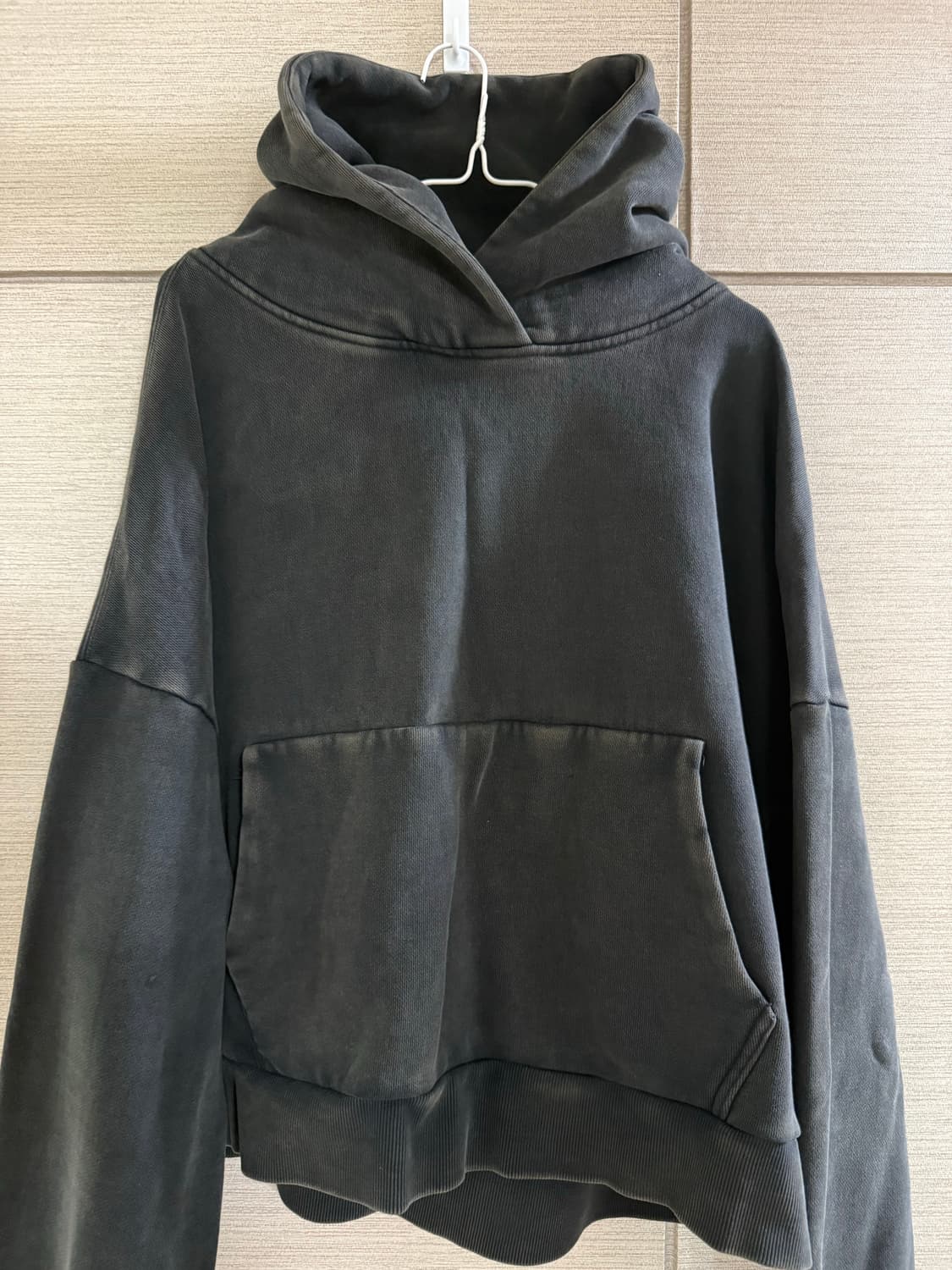 칸예 엔타이어 스튜디오 후드티 15만원 상품이미지2