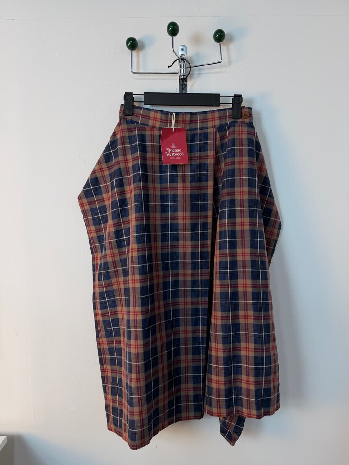 비비안 웨스트우드 레드 라벨 체크 치마  상품이미지1
