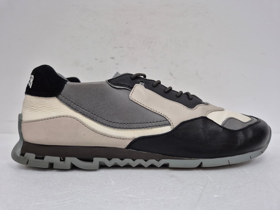 캠퍼 남성 스니커즈 270 상품이미지1