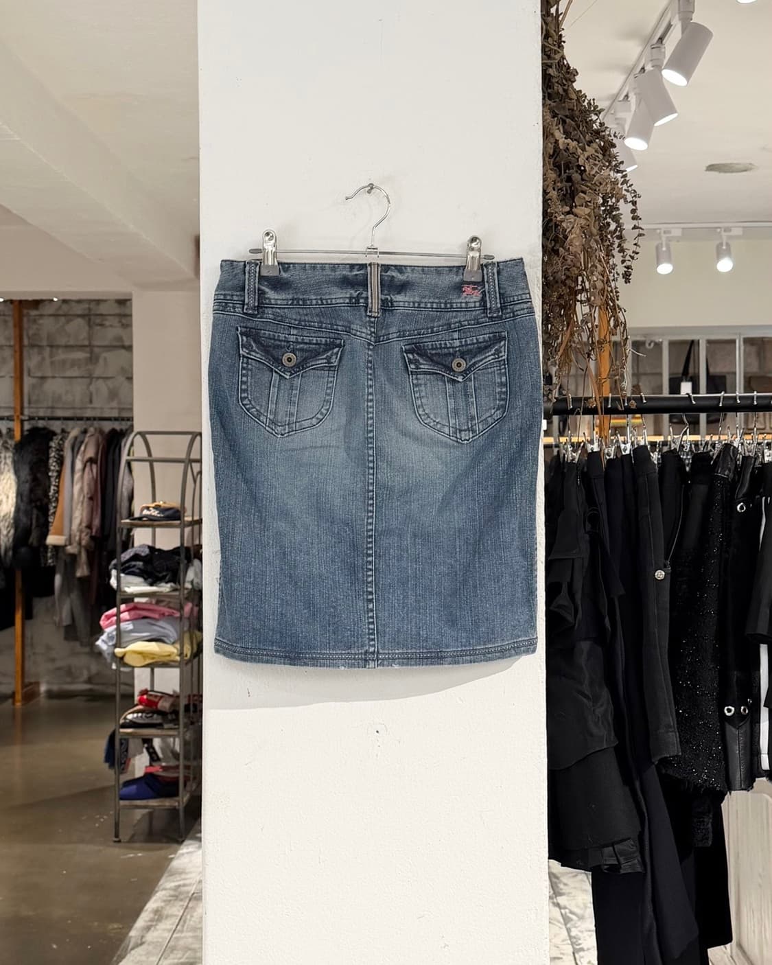 버버리 블루라벨 핑크 로고 데님 미니스커트 상품이미지4