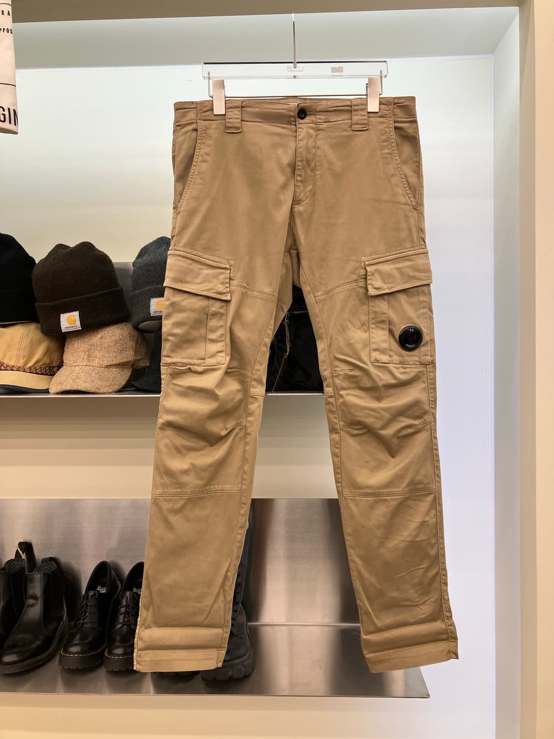 CP company 카고팬츠 브라운 상품이미지1