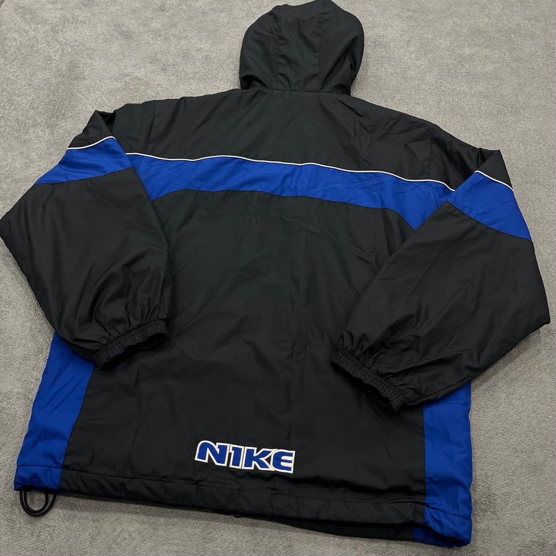 L 나이키 후드 바람막이자켓 상품이미지5