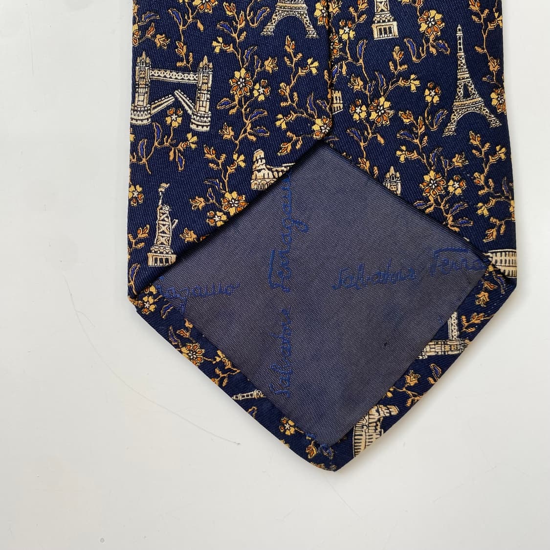 페레가모(Ferragamo) 명품 정품 넥타이 상품이미지7