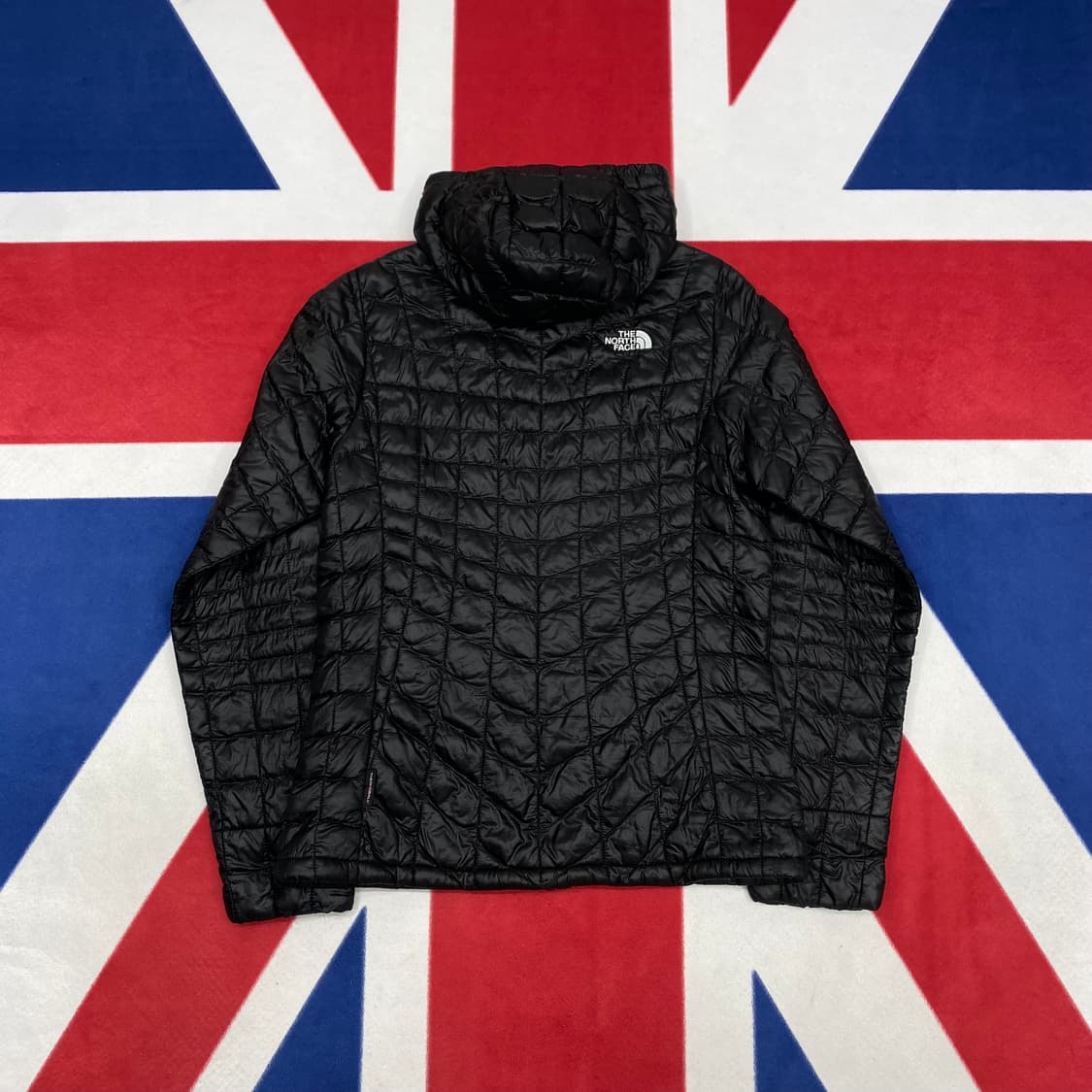 노스페이스 써모볼 후드 경량패딩 여성S 상품이미지3