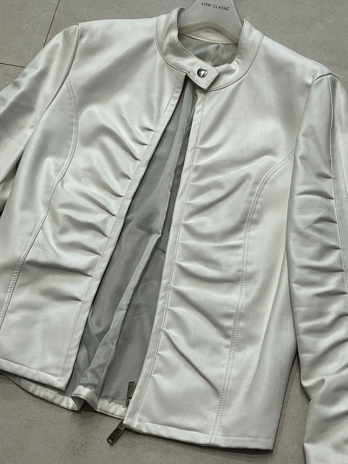 나체 레더 자켓 화이트 상품이미지2