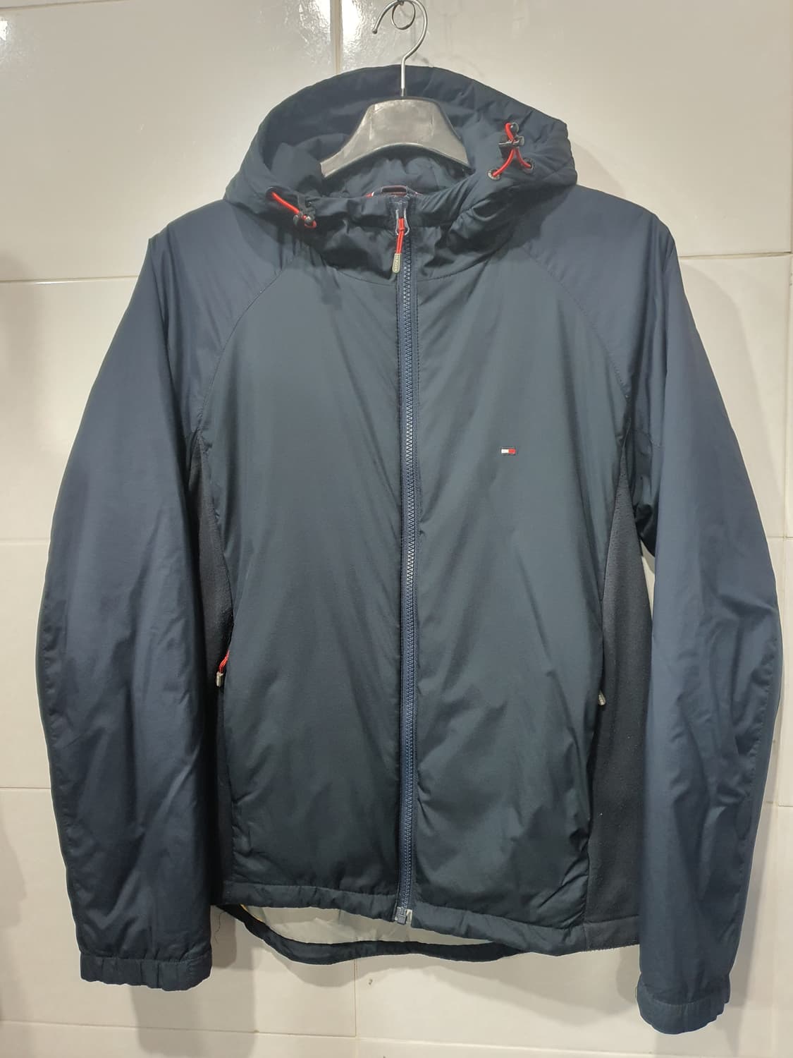 타미힐피거 남성 후드 경량패딩 자켓
 상품이미지1