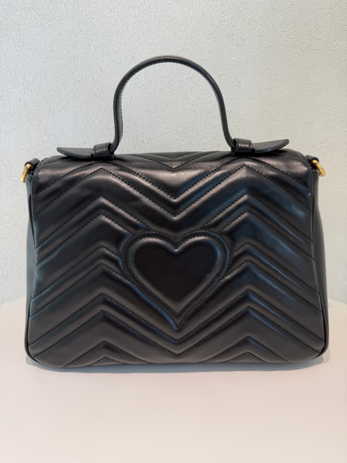 구찌 GG 마몽 마틀라세 탑핸들 숄더백 상품이미지5