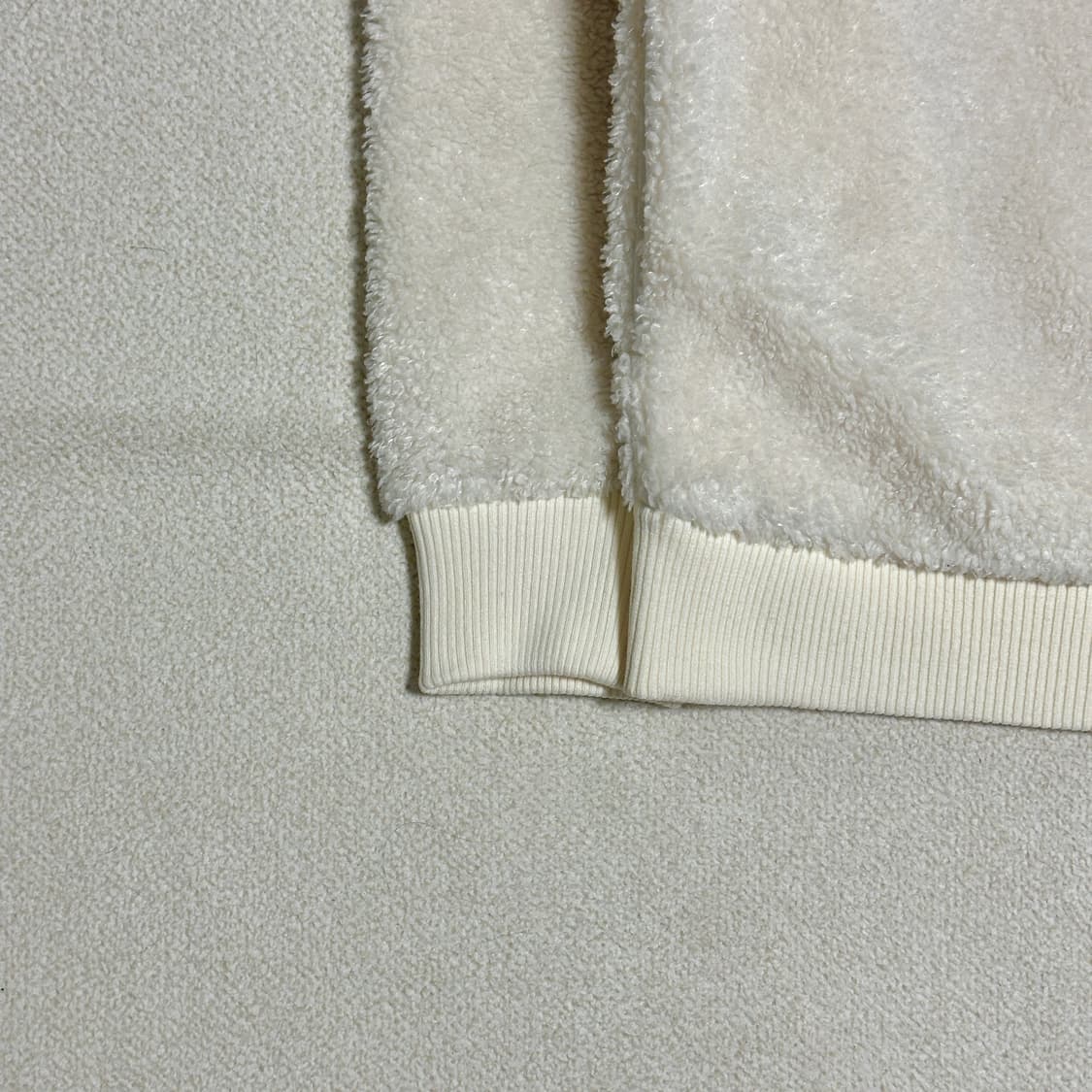 지프 뽀글이 플리스 맨투맨 상품이미지4