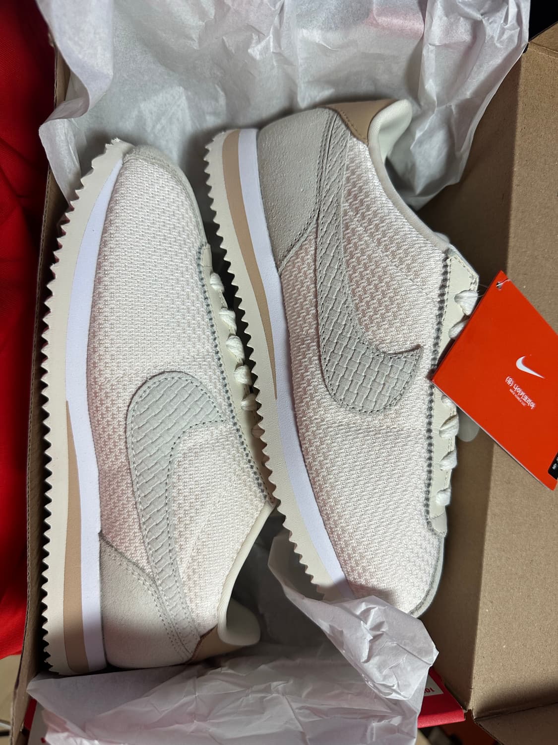 (W) 나이키 코르테즈 펄 화이트 페일 아이보리 상품이미지1