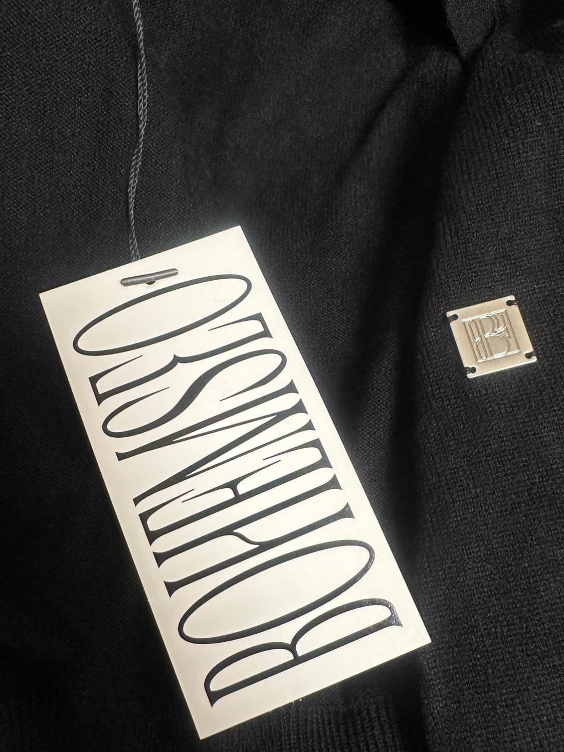 [택, 새상품] 보헤미안서울 와이 심볼 기디건 블랙 상품이미지3