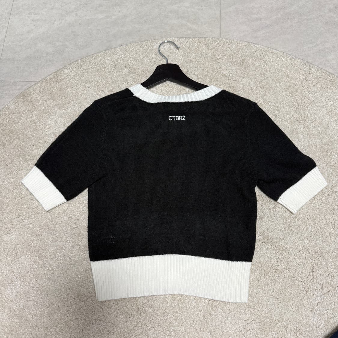 시티브리즈 자수 배색 부클니트 free 사이즈 상품이미지3