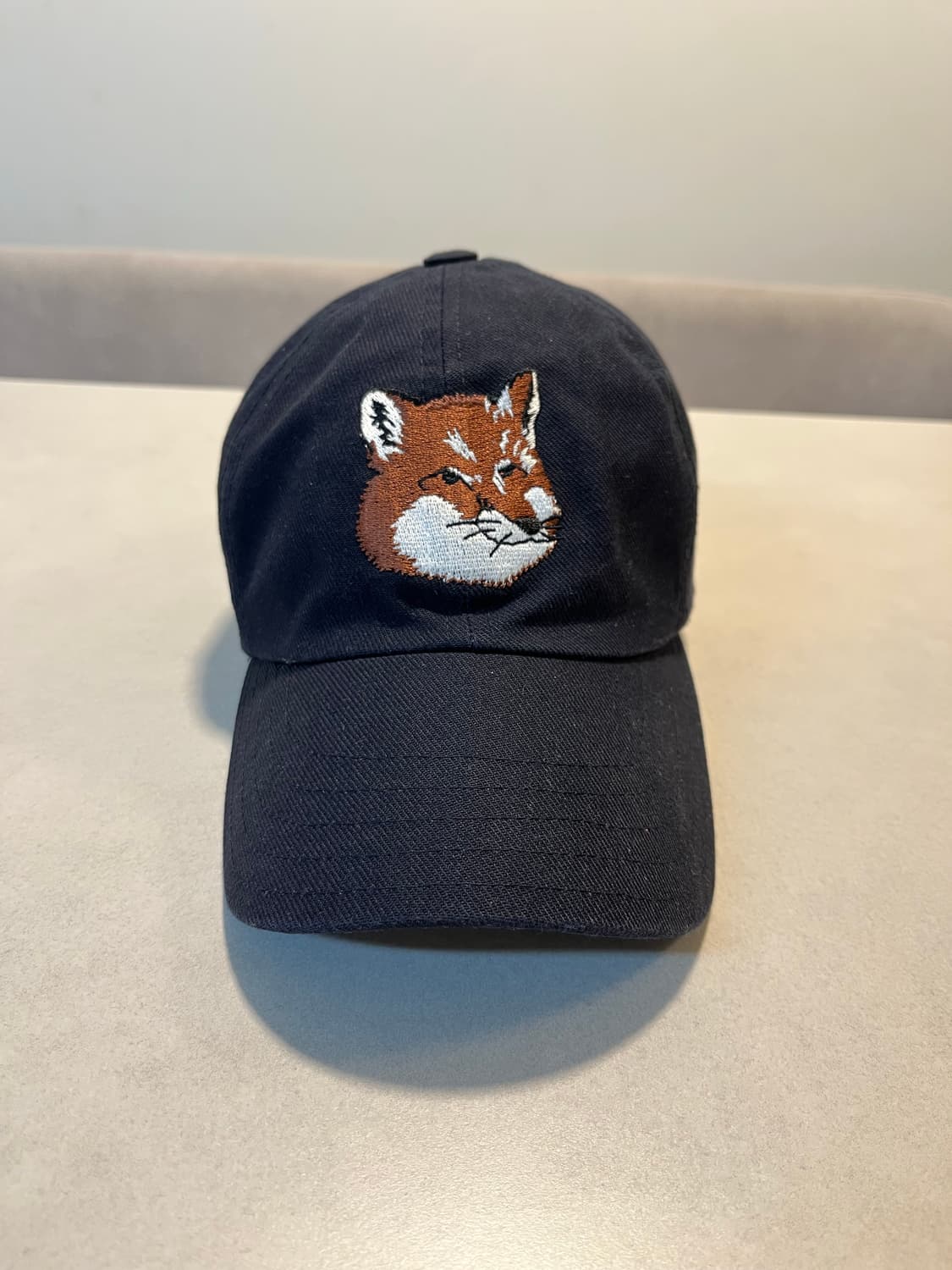 메종키츠네 폭스 헤드 볼캡 / 네이비 상품이미지1