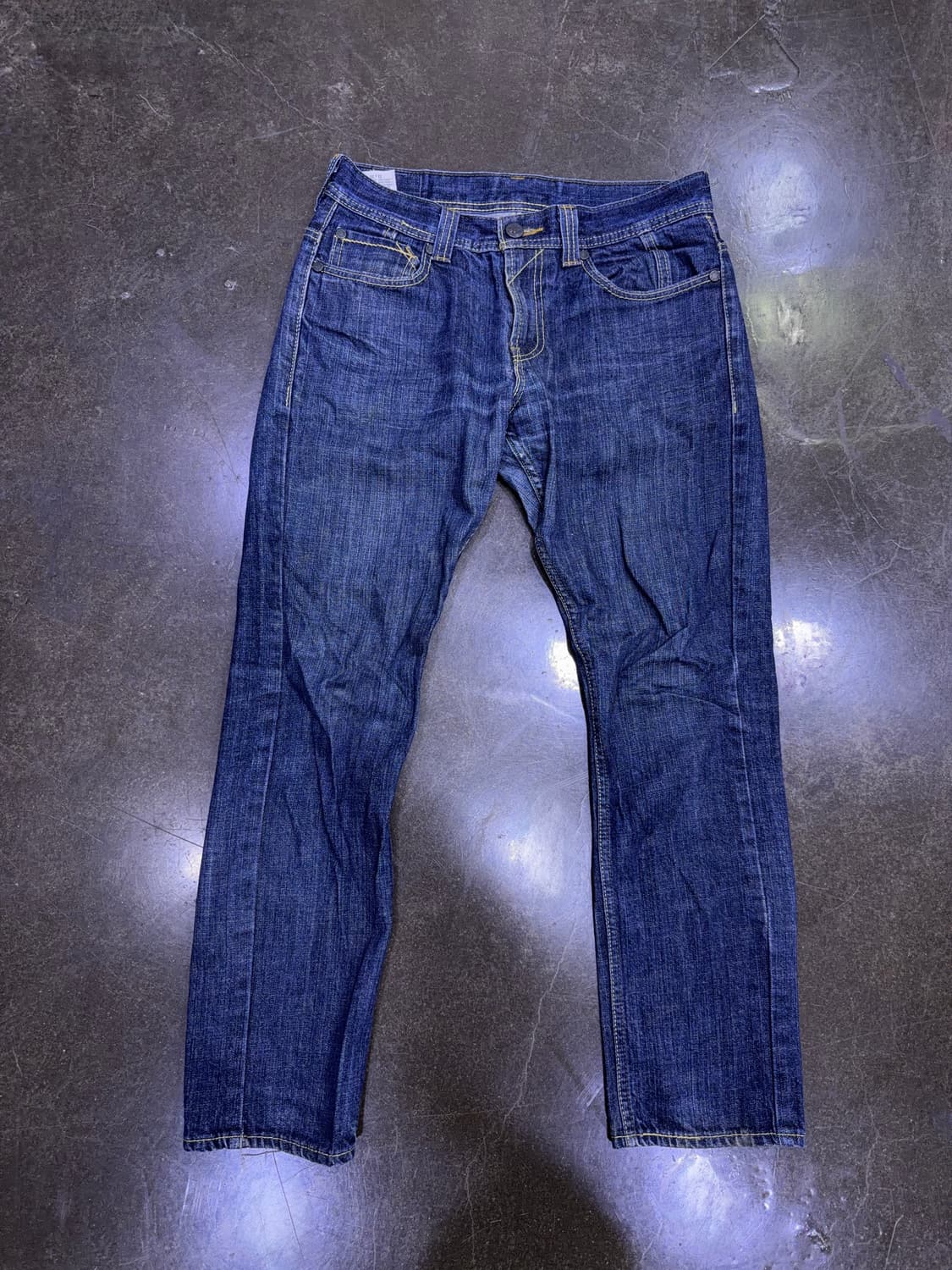 리바이스 511 슬림핏 지퍼 디테일 절개 딥인디고 데님팬츠 32 상품이미지1