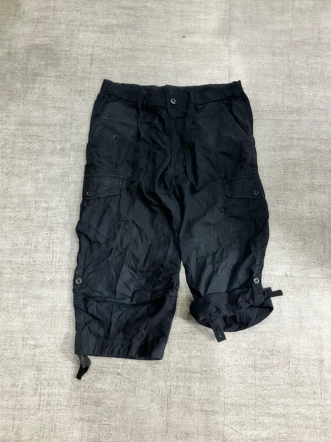 Uniqlo 유니클로 핀터깔 올드스쿨아메카지 너드남 셔링하프팬츠 반바지 상품이미지1