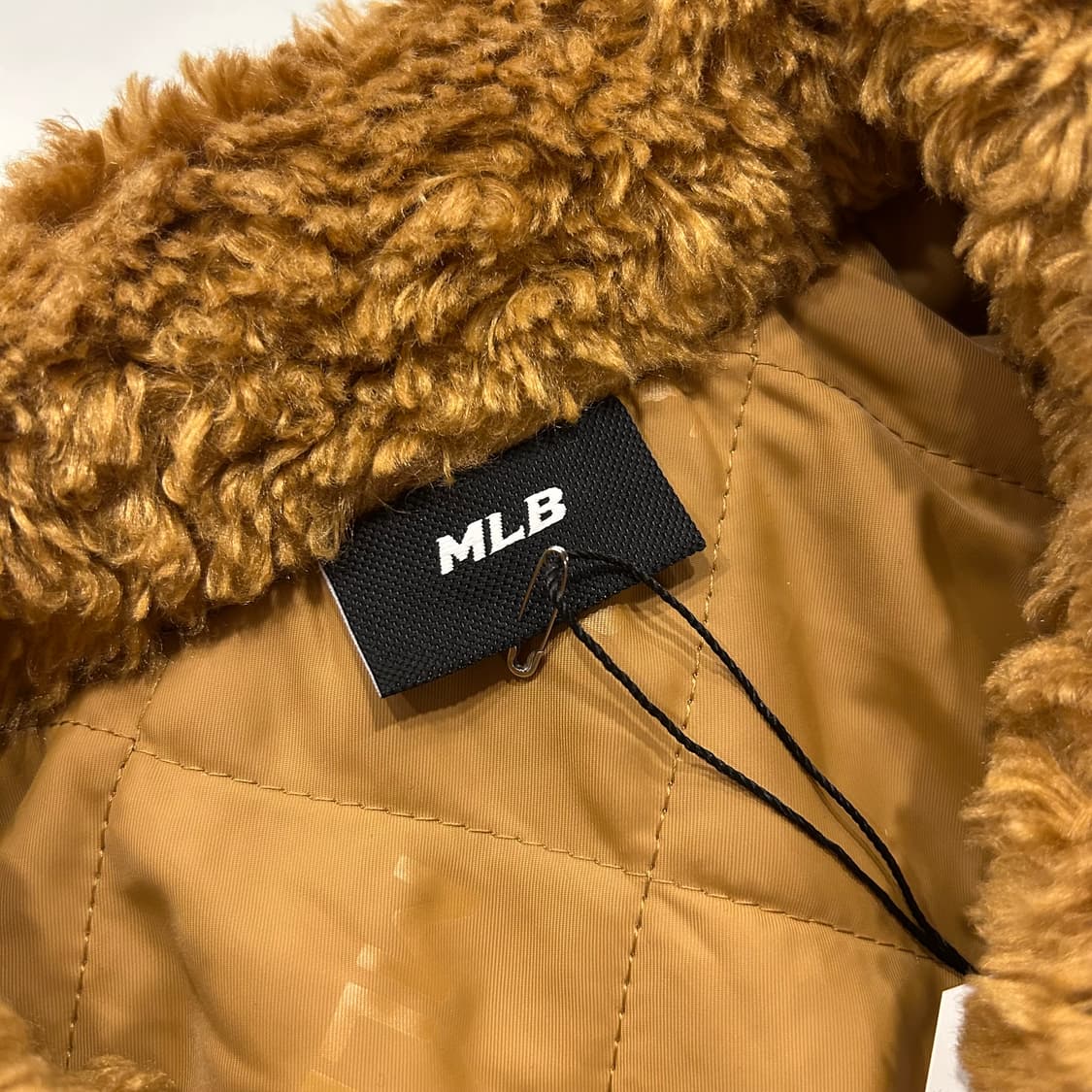 [XS] MLB 보스턴 레드삭스 뽀글이 자켓 B149 상품이미지4