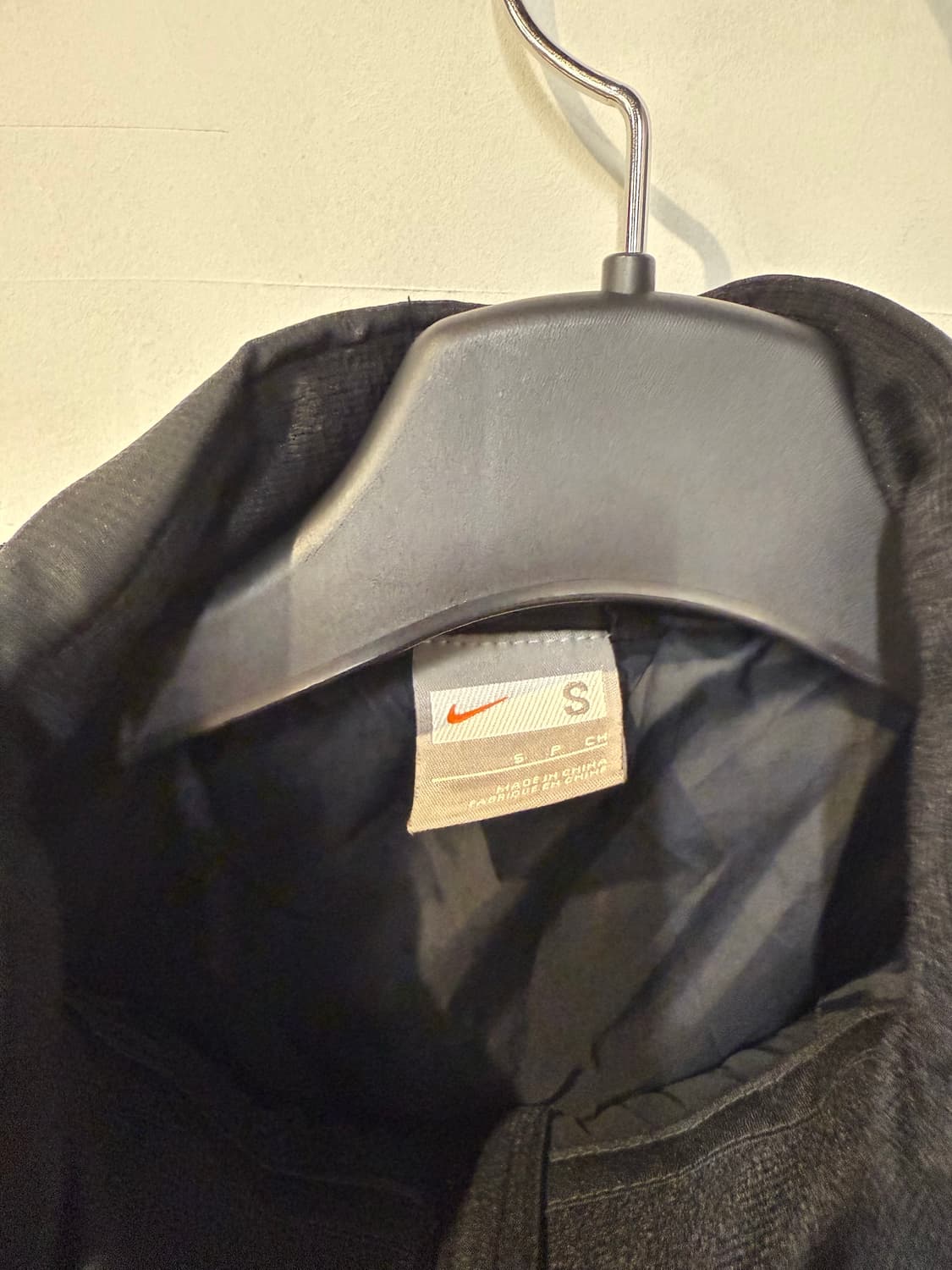 나이키 맨유 블랙 패딩 상품이미지3