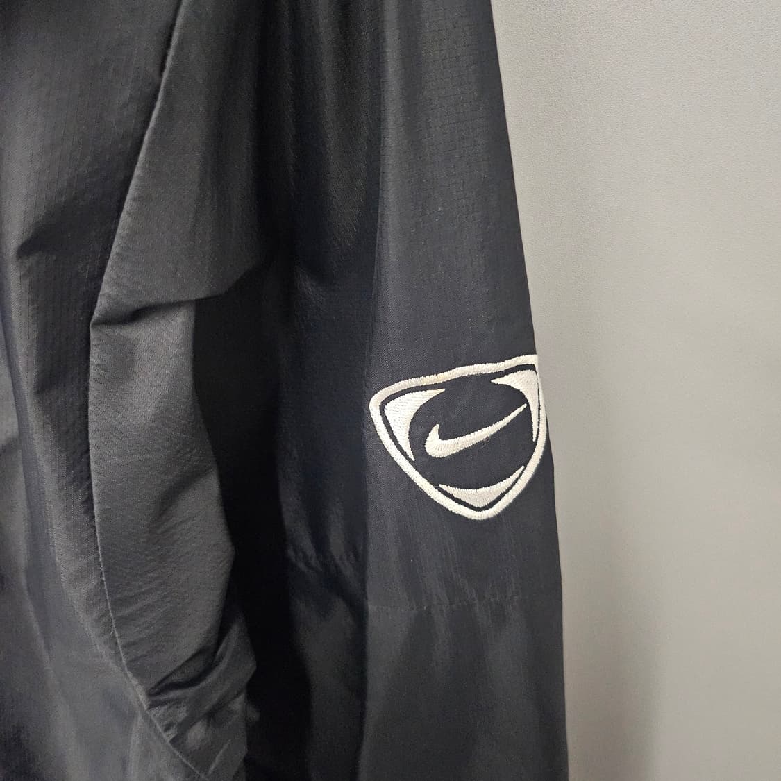 나이키 맨체스터 유나이티드 바람막이 블랙 상품이미지6