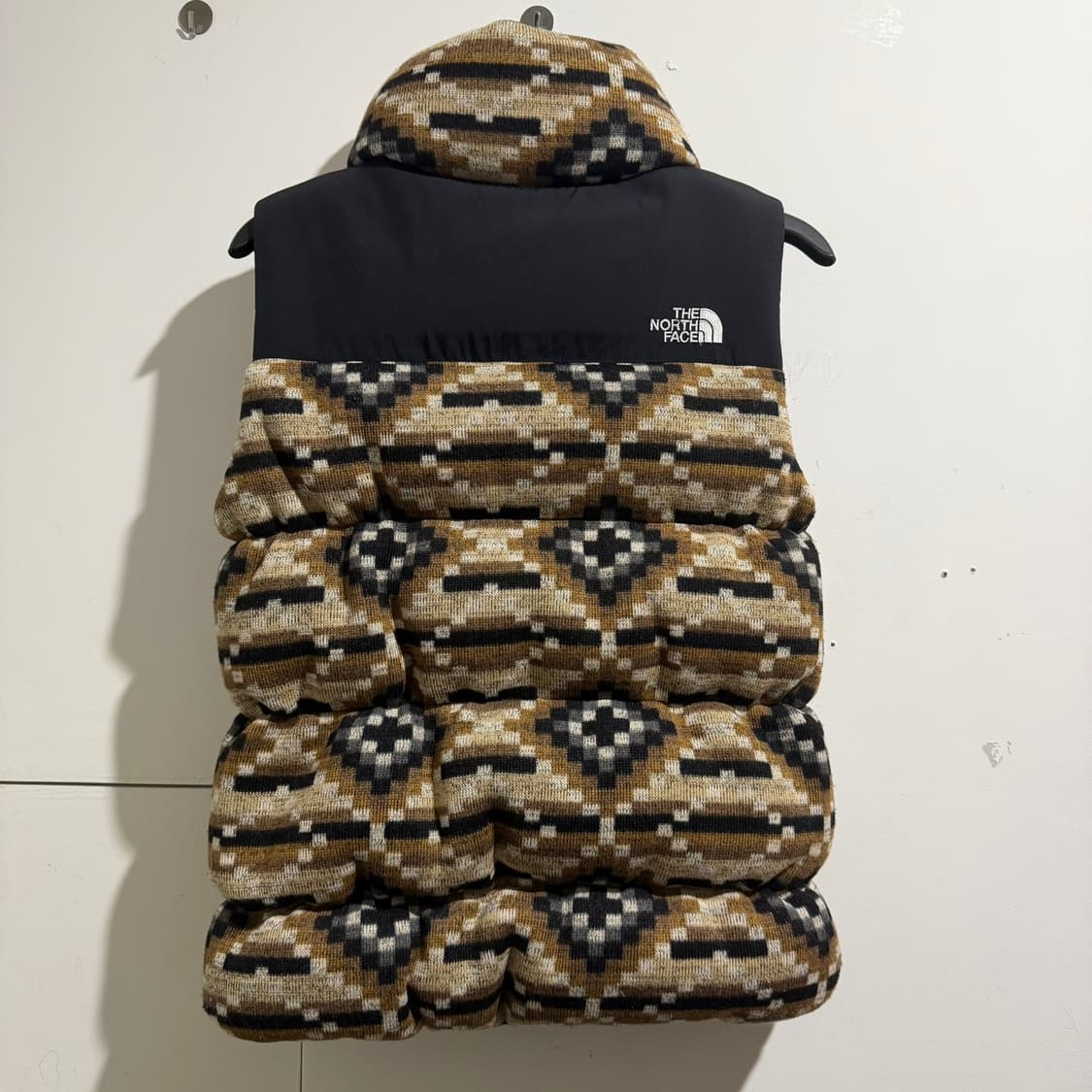 노스페이스 노르딕 패턴 패딩 조끼 상품이미지6