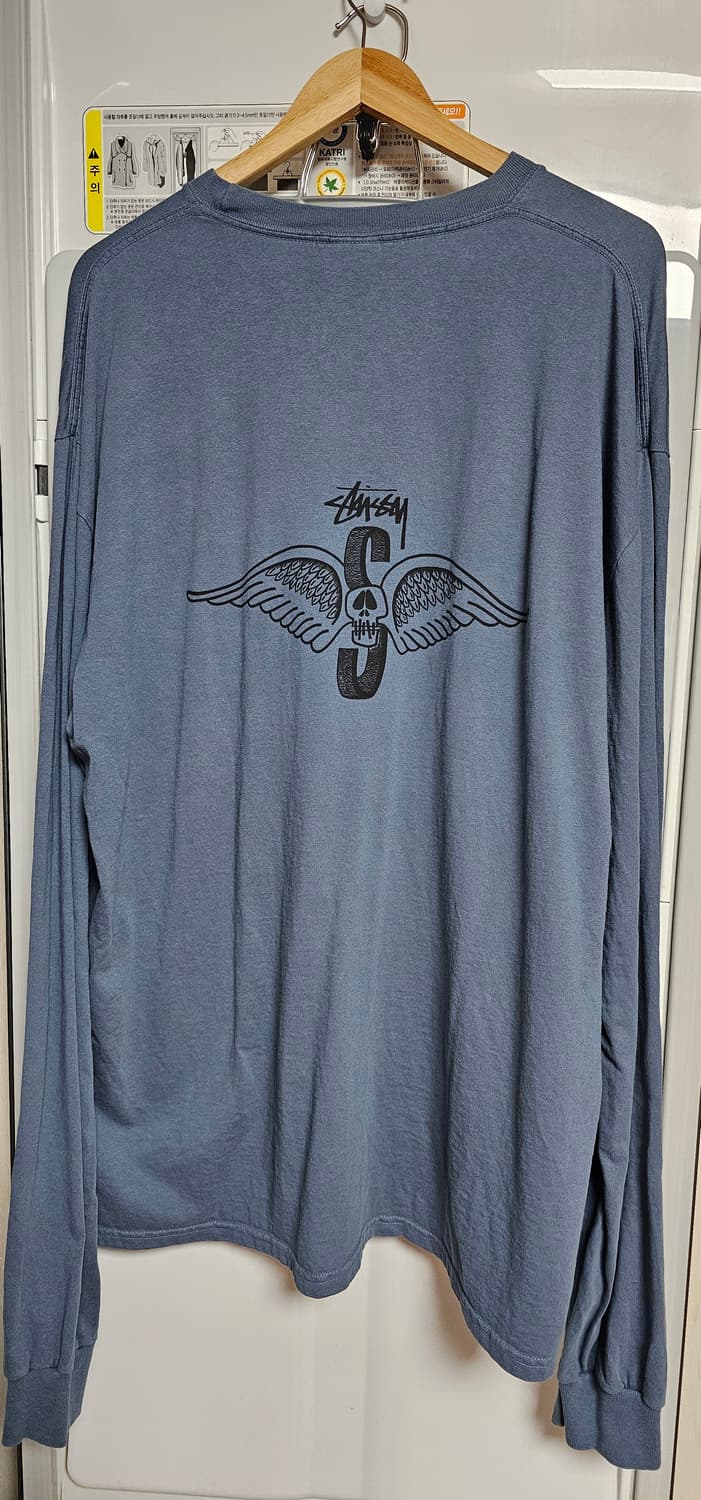 스투시 스컬 윙스 피그먼트 긴팔티셔츠 네이비 상품이미지3