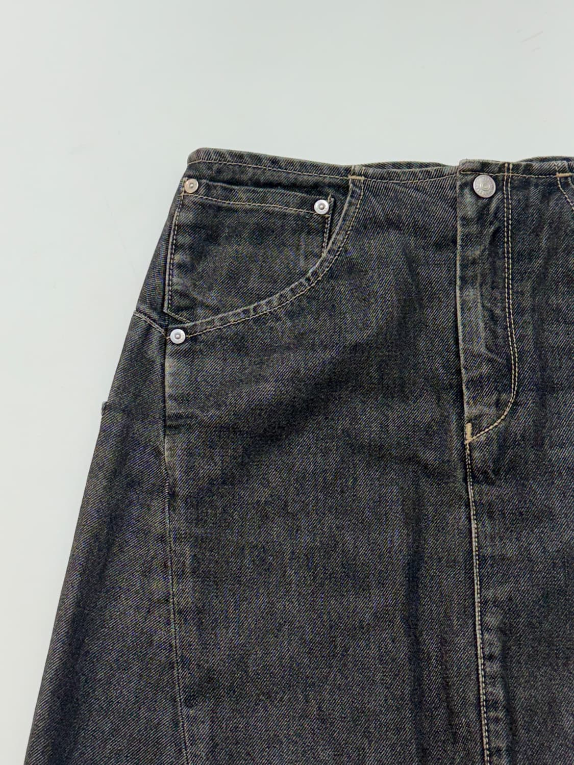 Levi’s 리바이스 블랙데님 롱 에어라인 스커트  상품이미지3