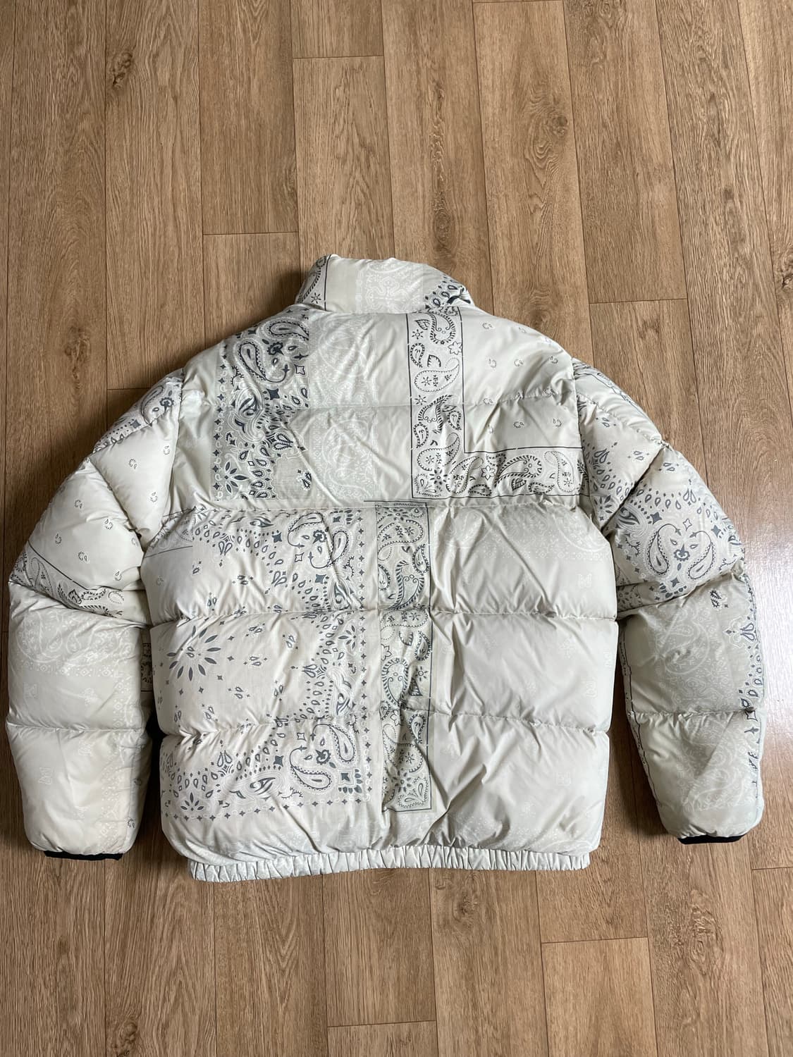 디스이즈네버댓 반다나 패딩 M 상품이미지10