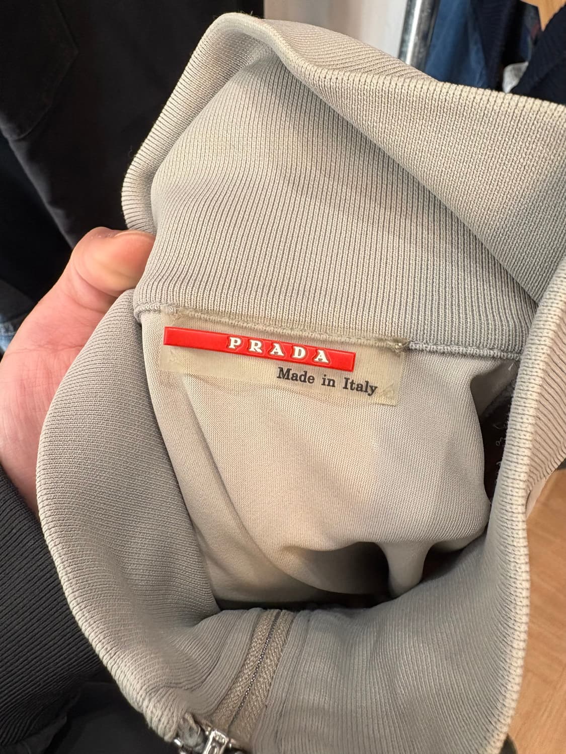 90~00s Prada Sport 나일론 집업 상품이미지6