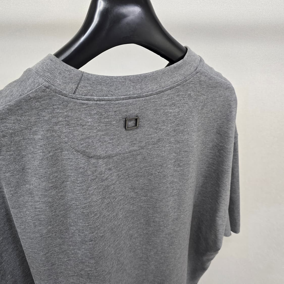 25ss 우영미 로고 코튼 오버핏 반팔 티셔츠 그레이 50사이즈 판매 상품이미지3
