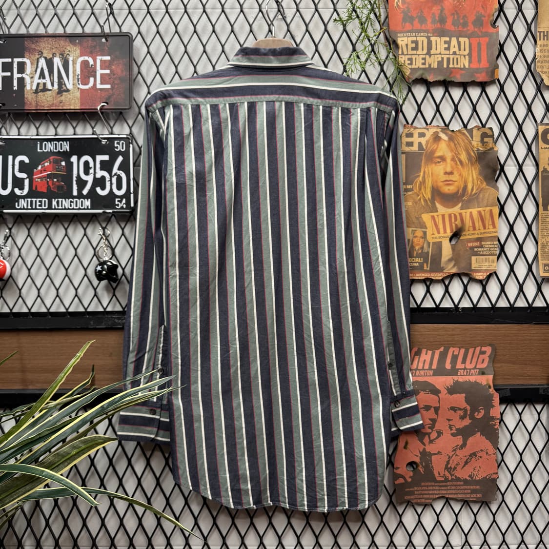 90s 버버리 스트라이프 긴팔 셔츠 전면 원포켓 포인트 네이비 상품이미지2