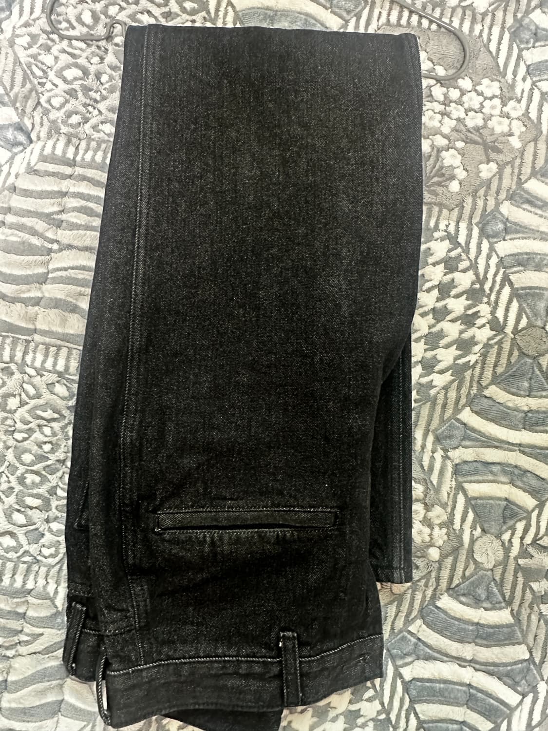 aieul aryal진 블랙 46사이즈 팝니다. 상품이미지2