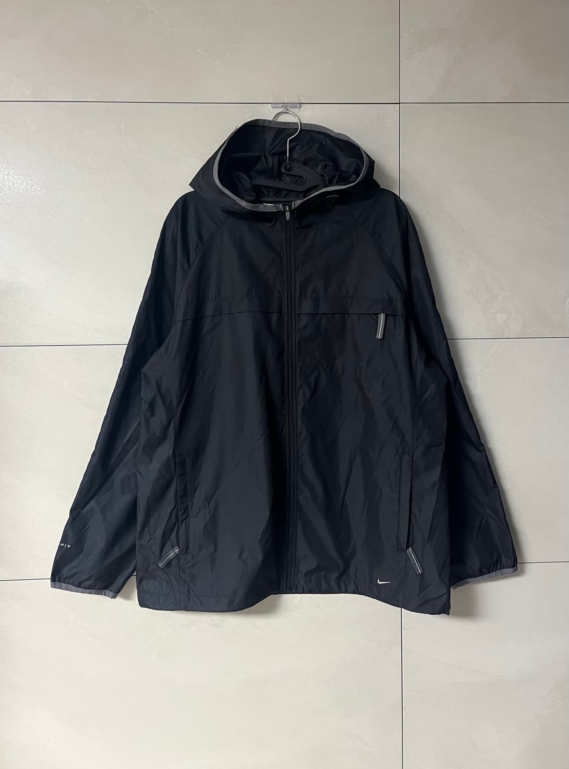 나이키 스우시 클라이마 핏 바람막이 블랙 [XL/95] 상품이미지1