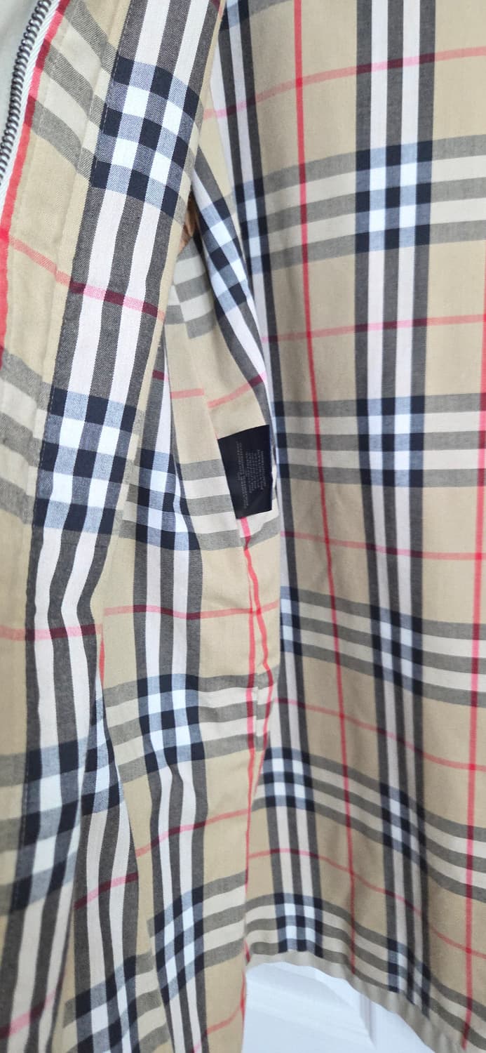 버버리 여성 트렌치코트 ㅡ정품  상품이미지4