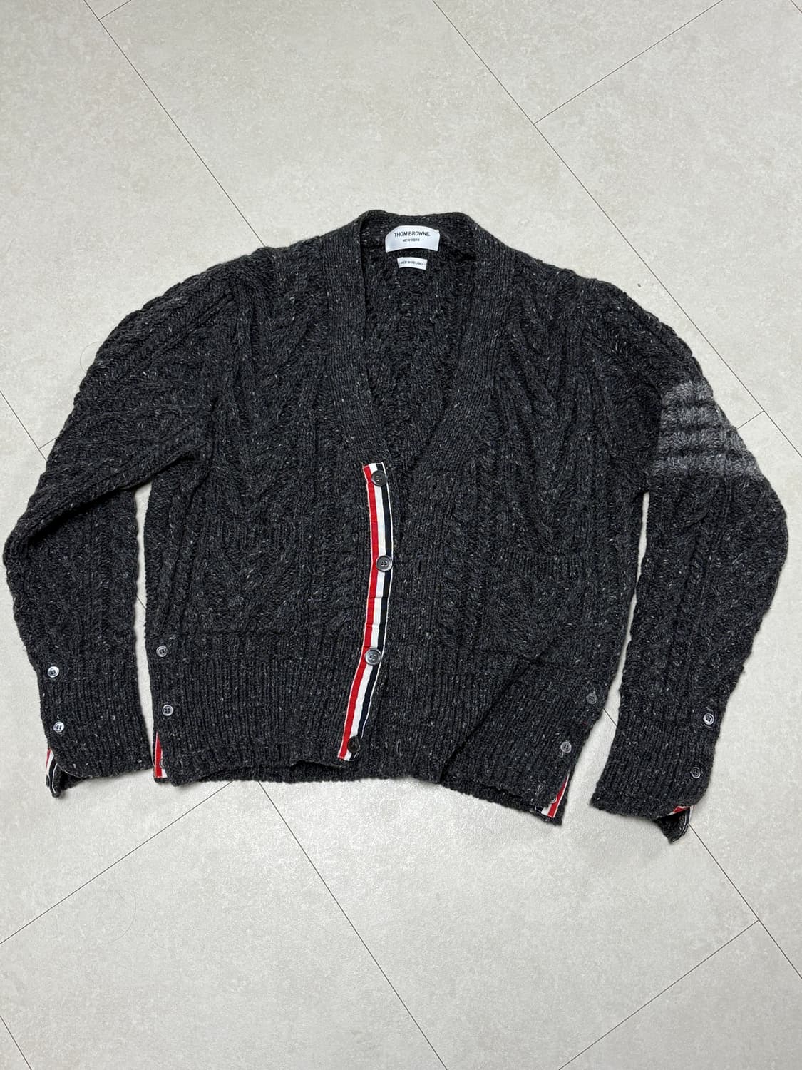 톰브라운 아란 케이블 가디건 (크롭) 상품이미지1