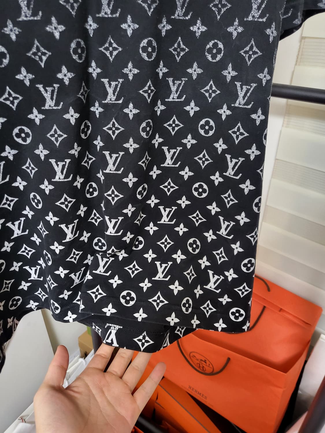 22SS 루이비통 모노그램 그라디언트 반팔 티셔츠 XL 상품이미지4