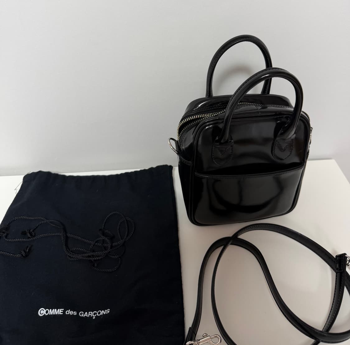 꼼데가르송 아오야마백 직사각형 상품이미지1